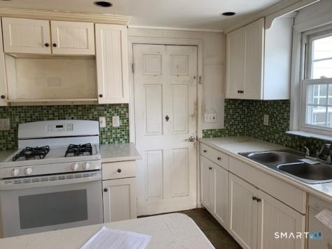 329 Bronson Road Fairfield CT 06890