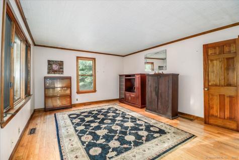 16 and 23 Farrell Road Newtown CT 06470