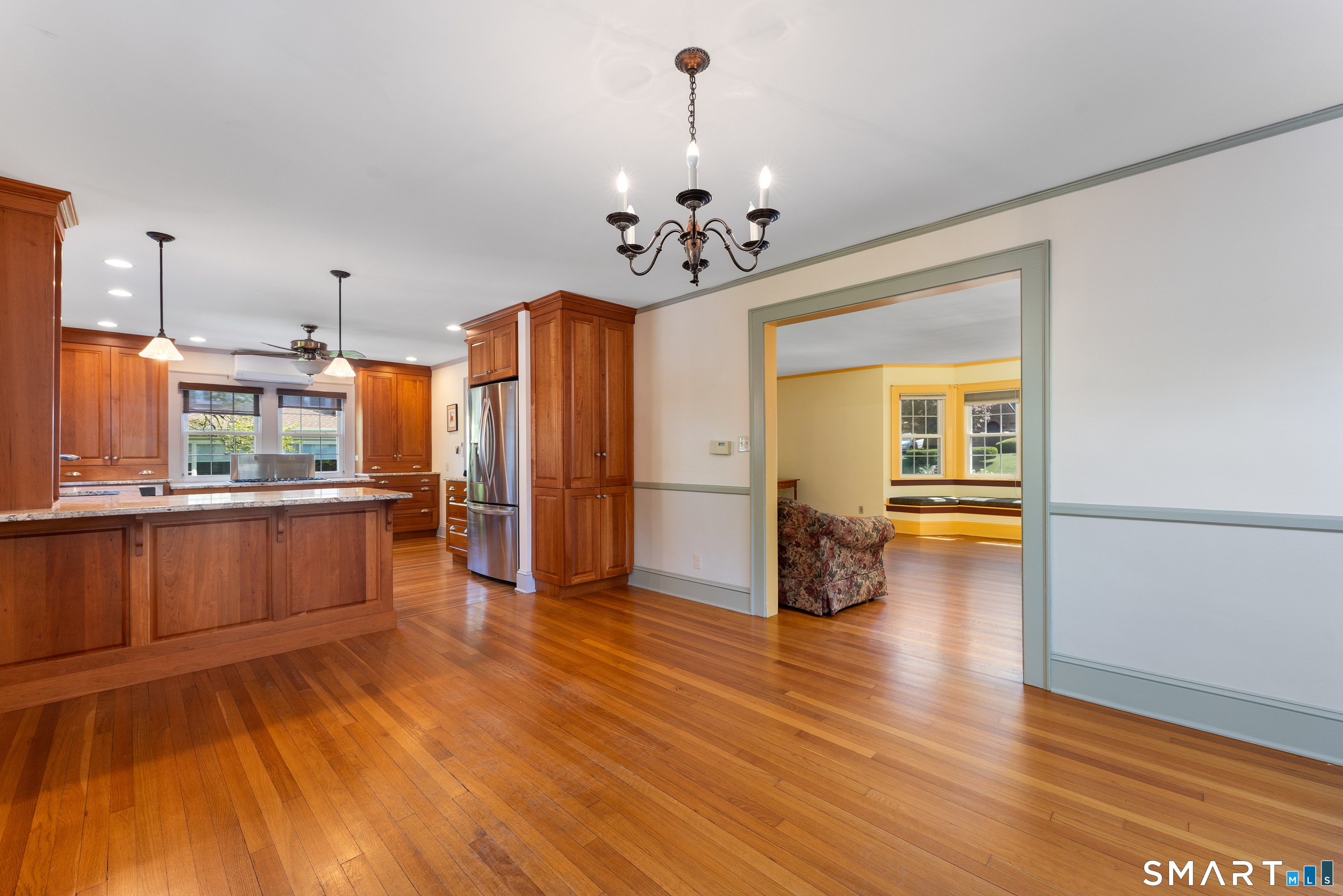 65 Auburn Road West Hartford CT 06119