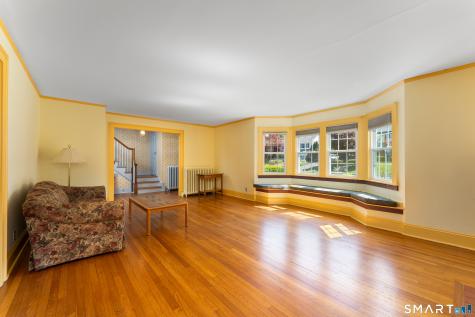65 Auburn Road West Hartford CT 06119