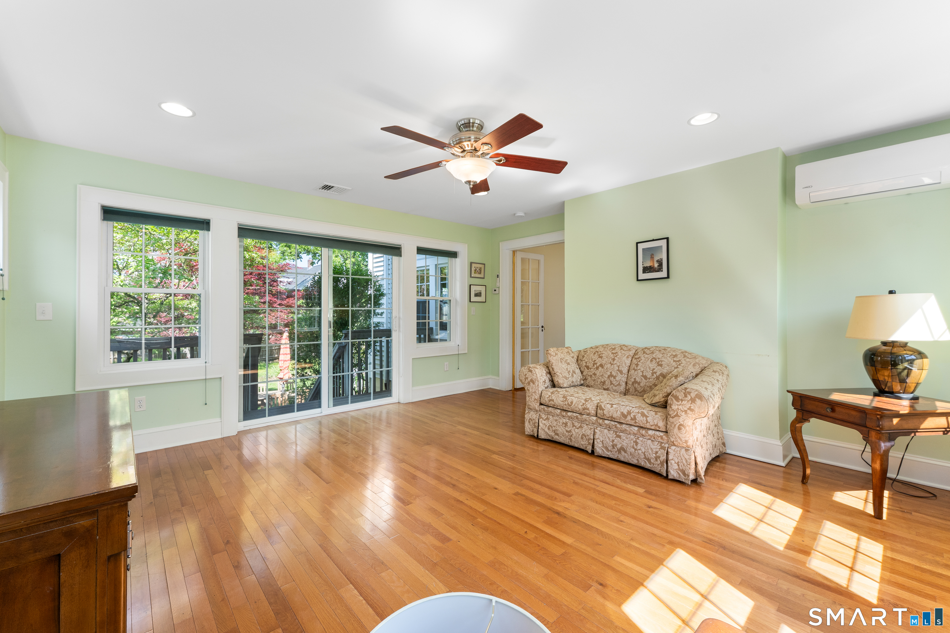 65 Auburn Road West Hartford CT 06119