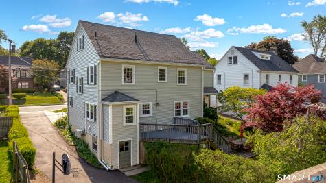 65 Auburn Road West Hartford CT 06119