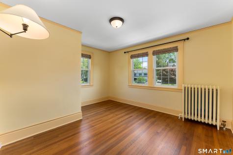 65 Auburn Road West Hartford CT 06119