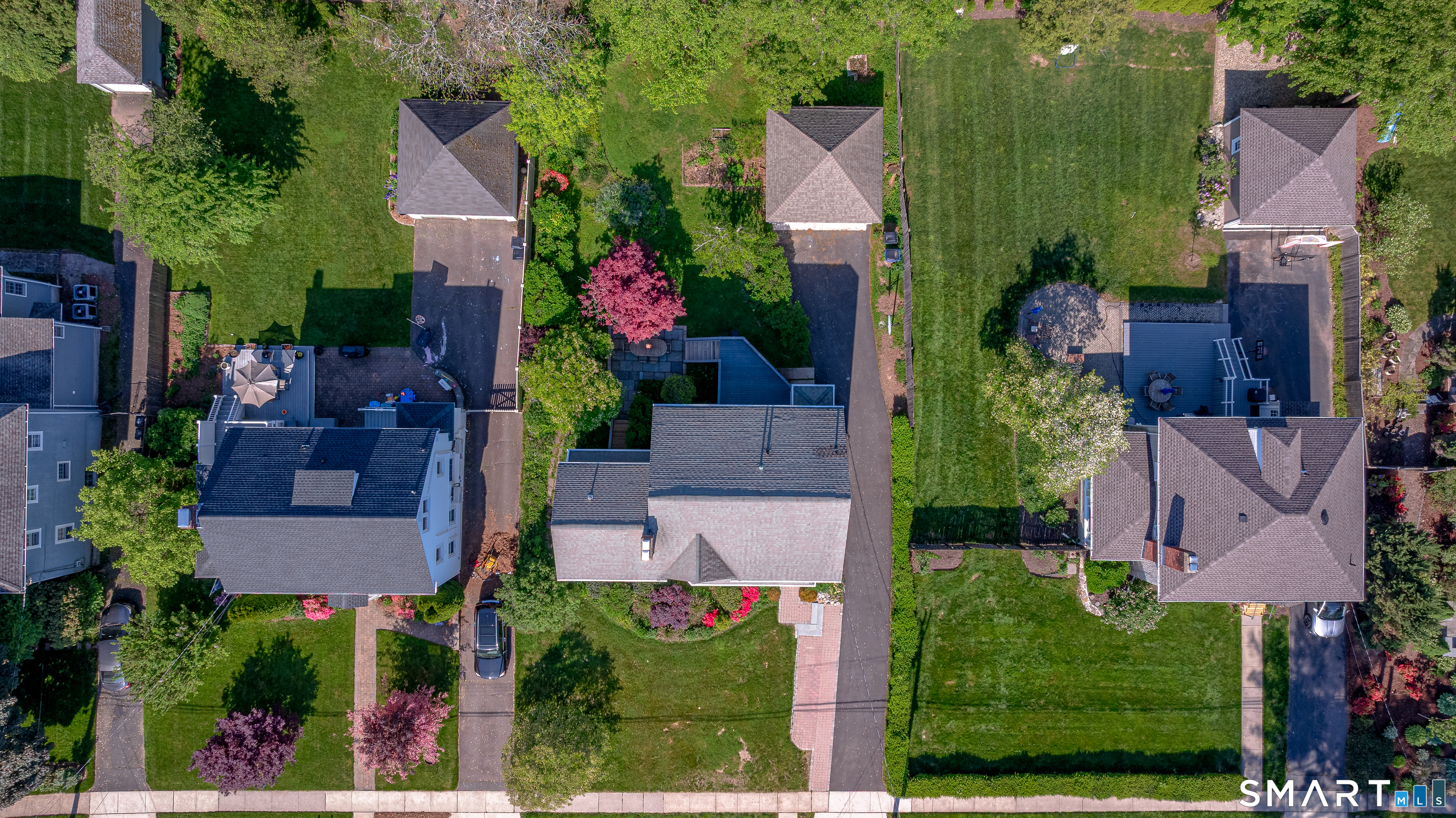 65 Auburn Road West Hartford CT 06119