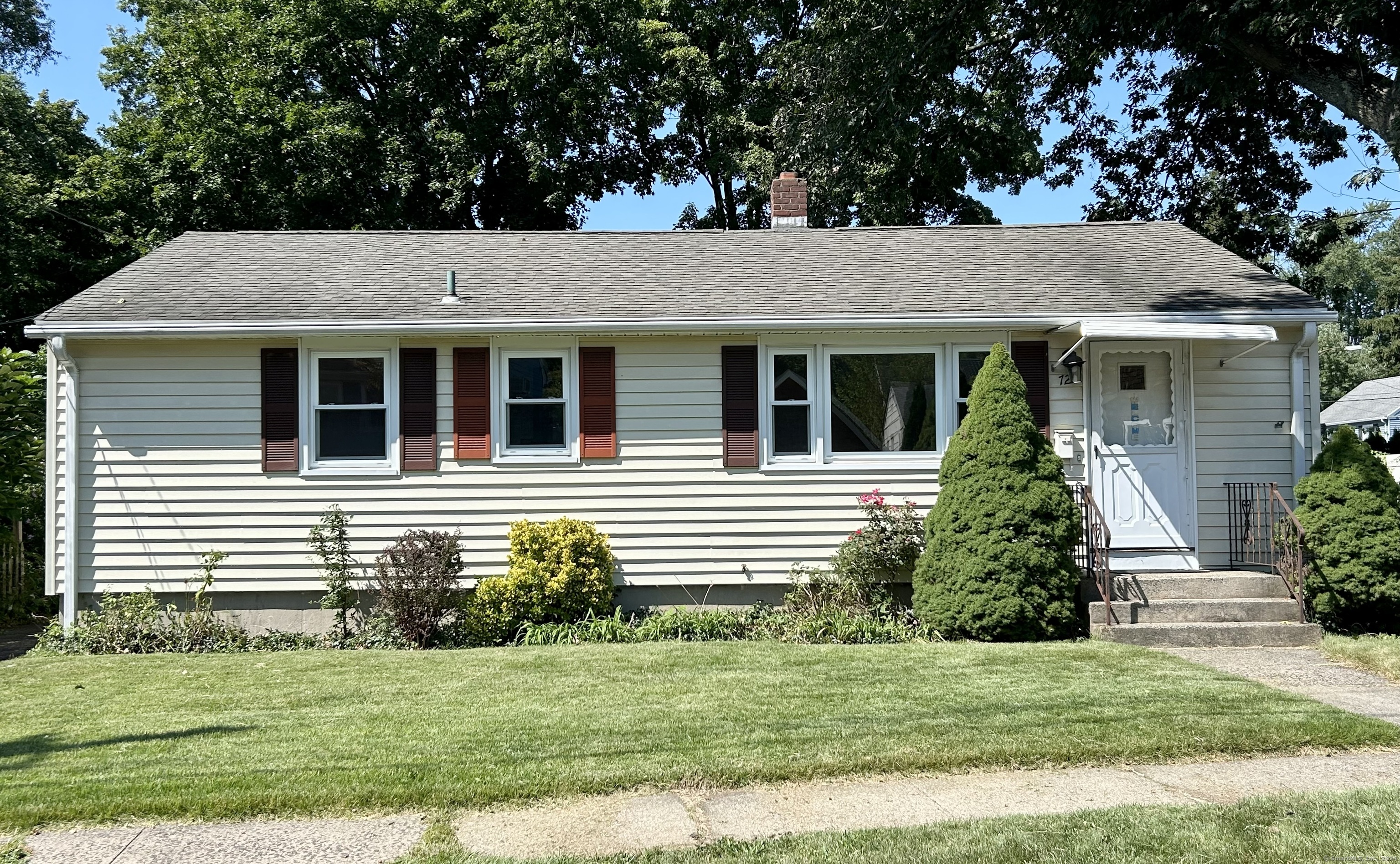 72 Gordon Street Hamden CT 06517