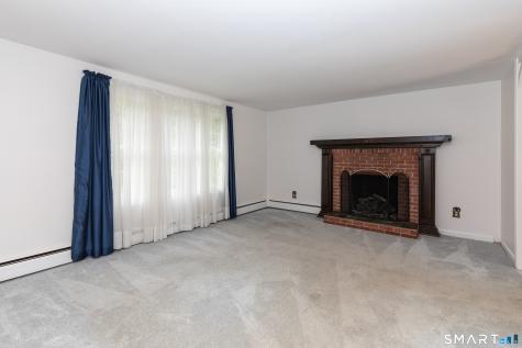 124 Chestnut Tree Hill Road Extension Oxford CT 06478