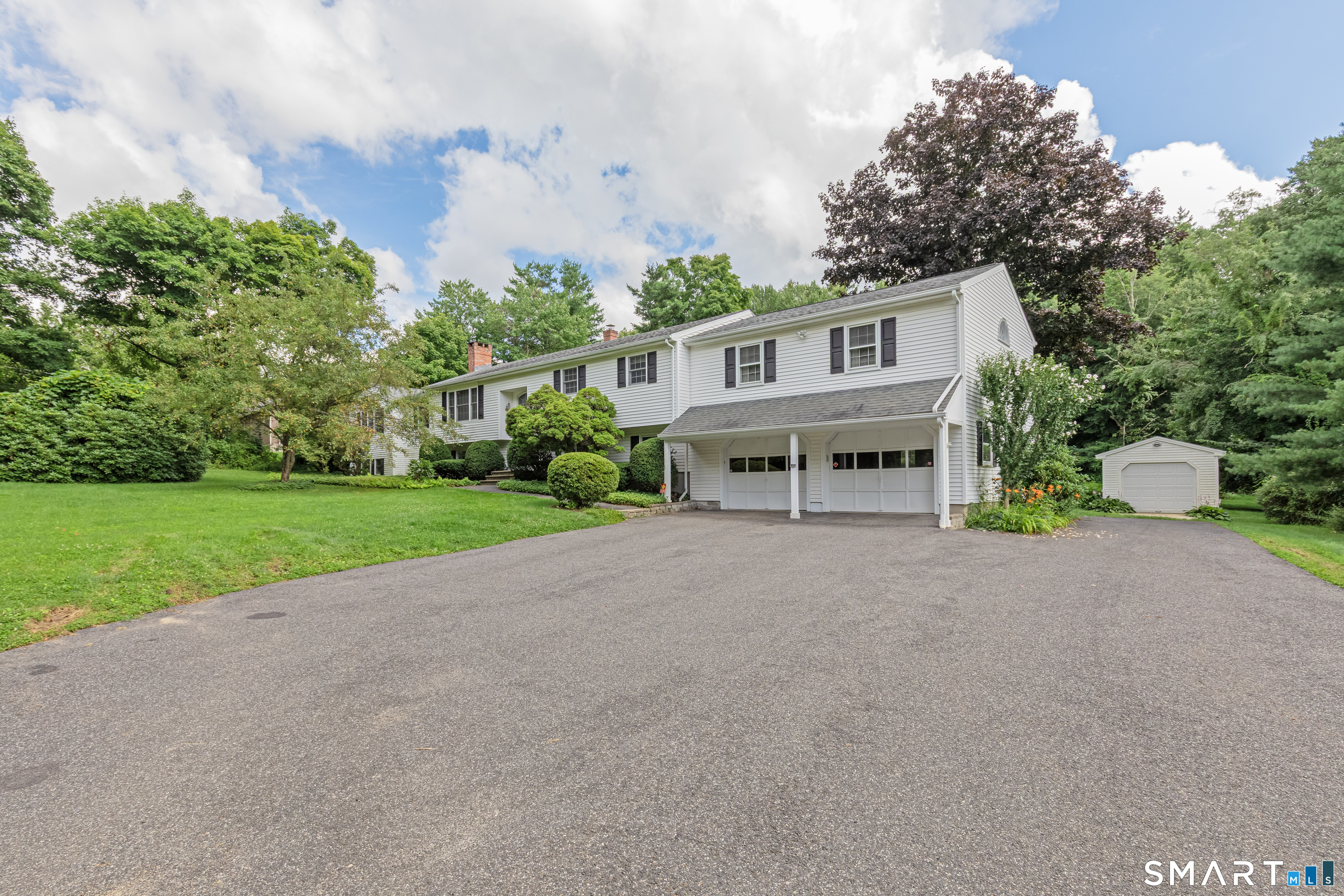 124 Chestnut Tree Hill Road Extension Oxford CT 06478
