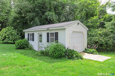 124 Chestnut Tree Hill Road Extension Oxford CT 06478
