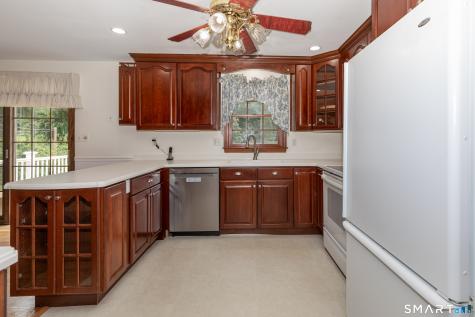 124 Chestnut Tree Hill Road Extension Oxford CT 06478