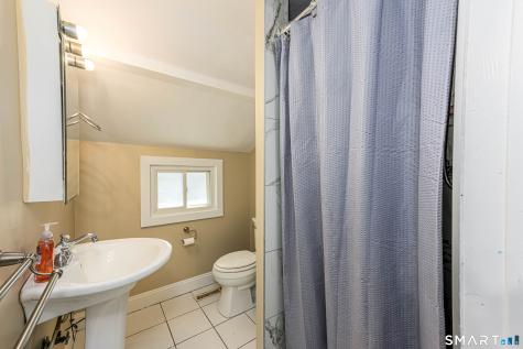 16 Linden Avenue Hamden CT 06518