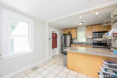 16 Linden Avenue Hamden CT 06518
