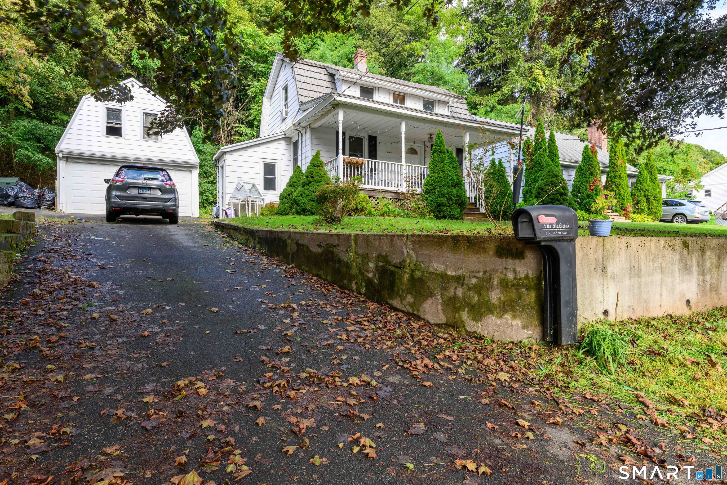 16 Linden Avenue Hamden CT 06518