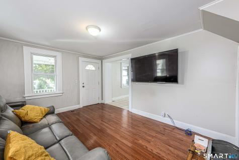 16 Linden Avenue Hamden CT 06518