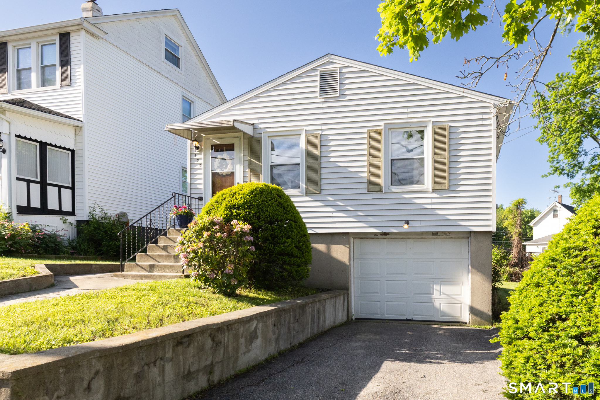 106 Laval Street Waterbury CT 06706