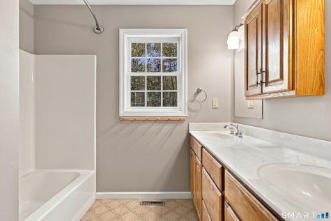 173-R Foot Hills Road Durham CT 06422