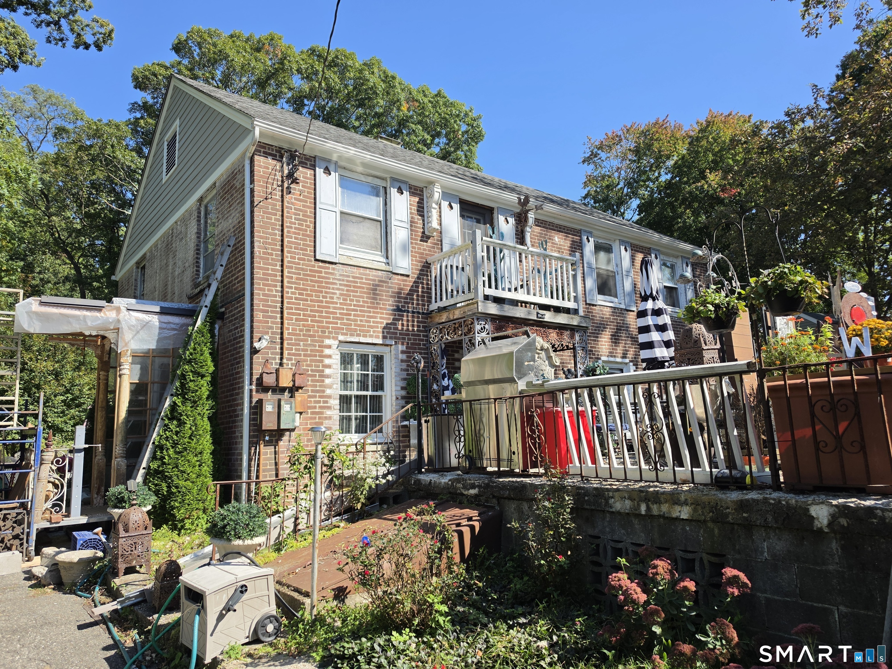 697-701 Pearl Harbor Street Bridgeport CT 06610