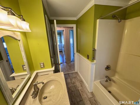 20 Sherwin Lane Windsor Locks CT 06096