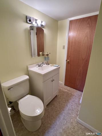 20 Sherwin Lane Windsor Locks CT 06096