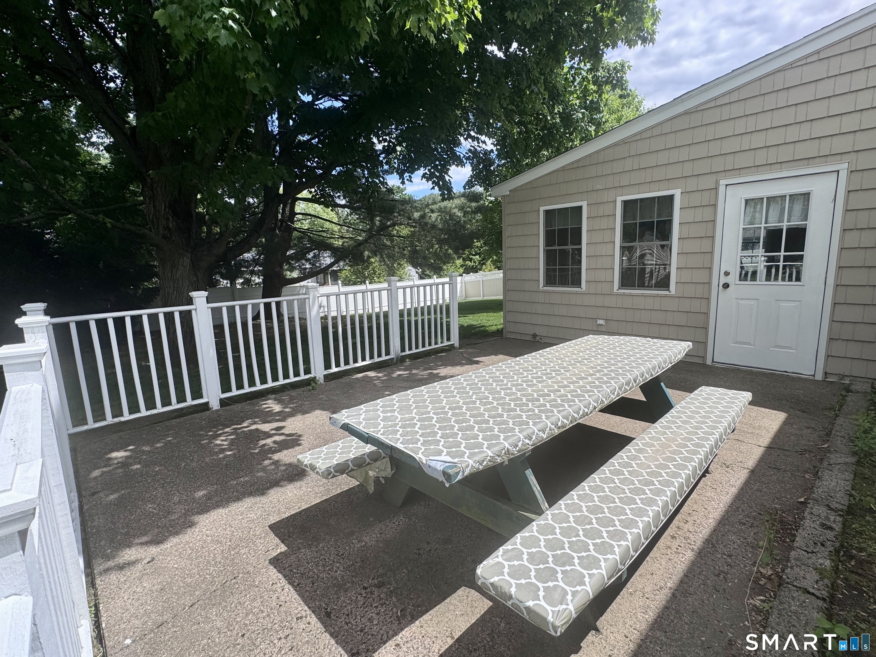 20 Sherwin Lane Windsor Locks CT 06096