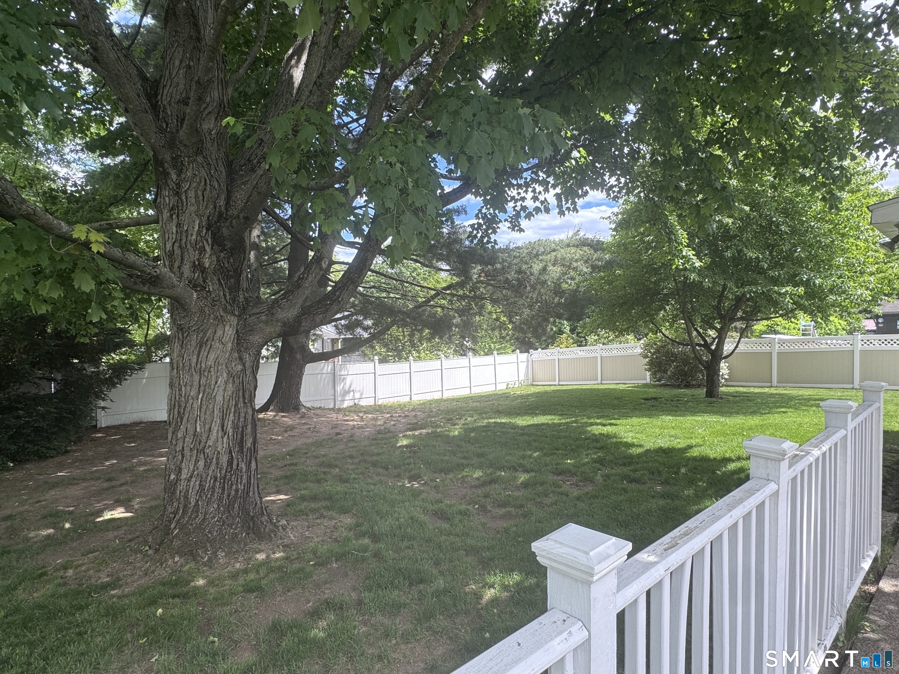 20 Sherwin Lane Windsor Locks CT 06096