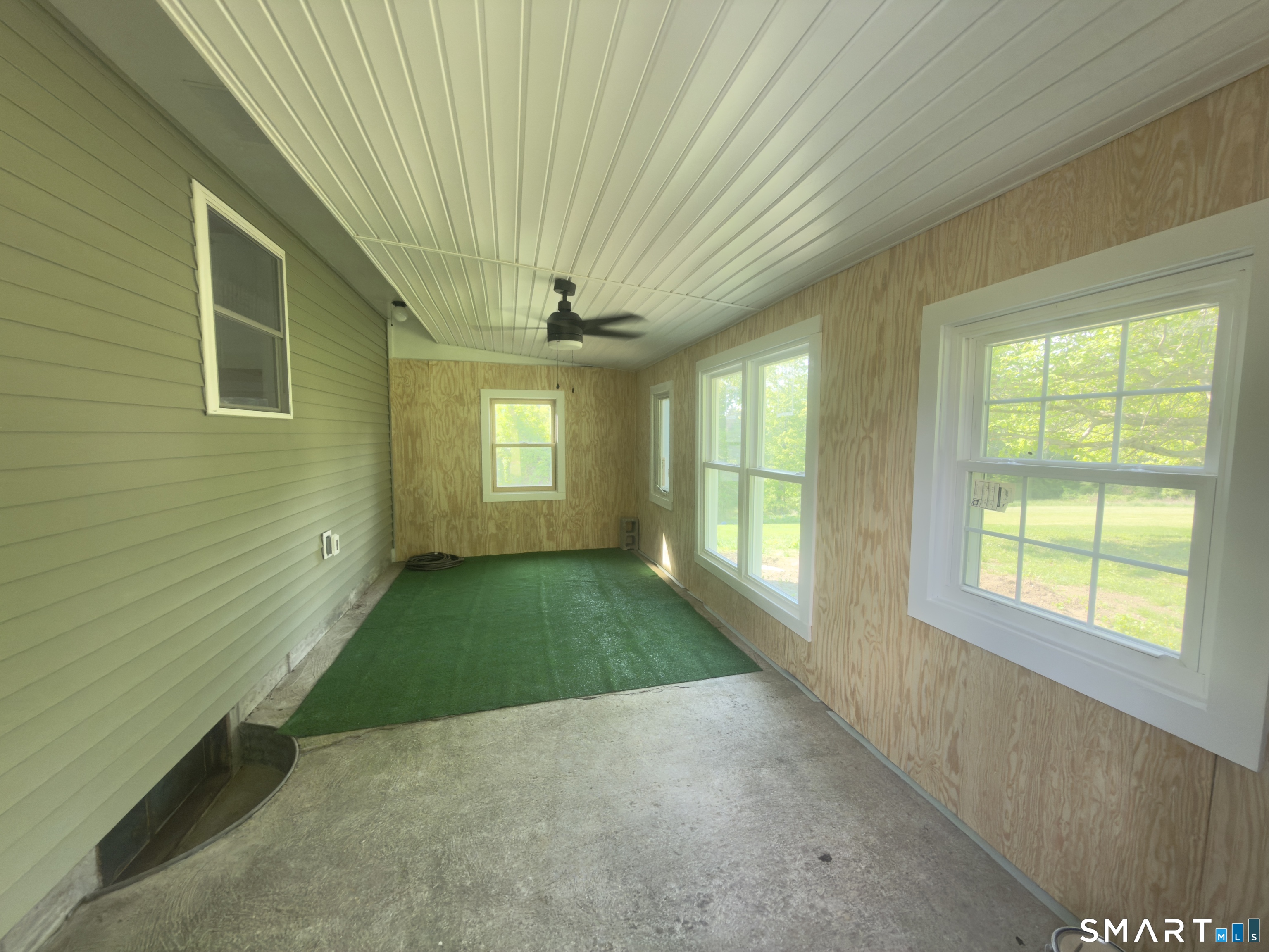 44 Polly Avenue Killingly CT 06239