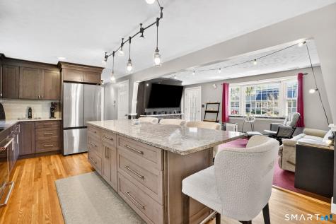 34 Wagon Road Enfield CT 06082