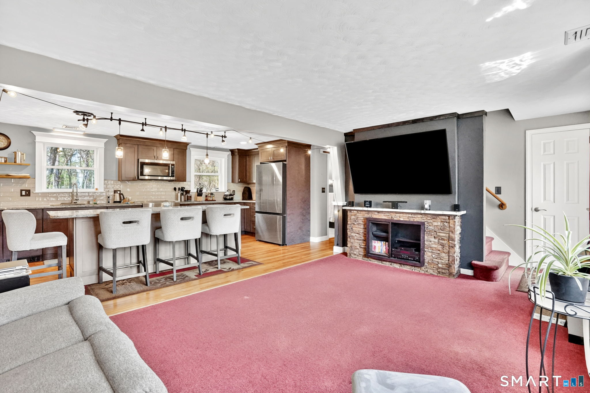 34 Wagon Road Enfield CT 06082