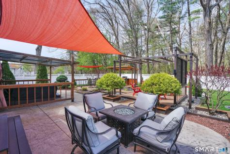 34 Wagon Road Enfield CT 06082