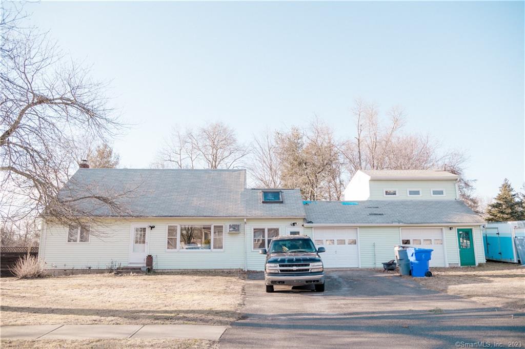 93 Brett Lane Enfield CT 06082