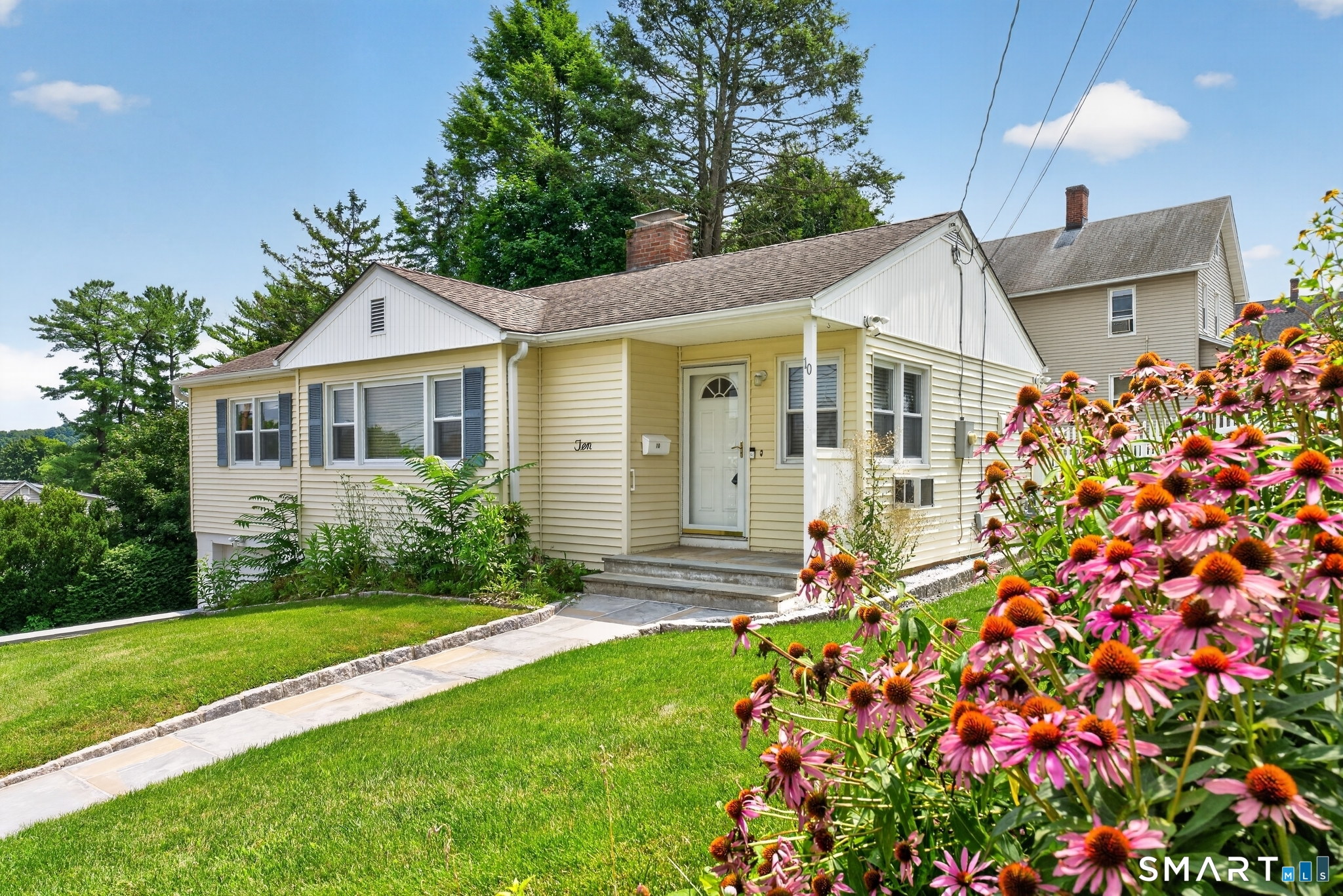 10 Seeley Street Danbury CT 06810