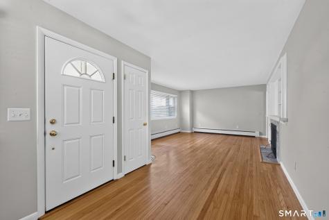 10 Seeley Street Danbury CT 06810