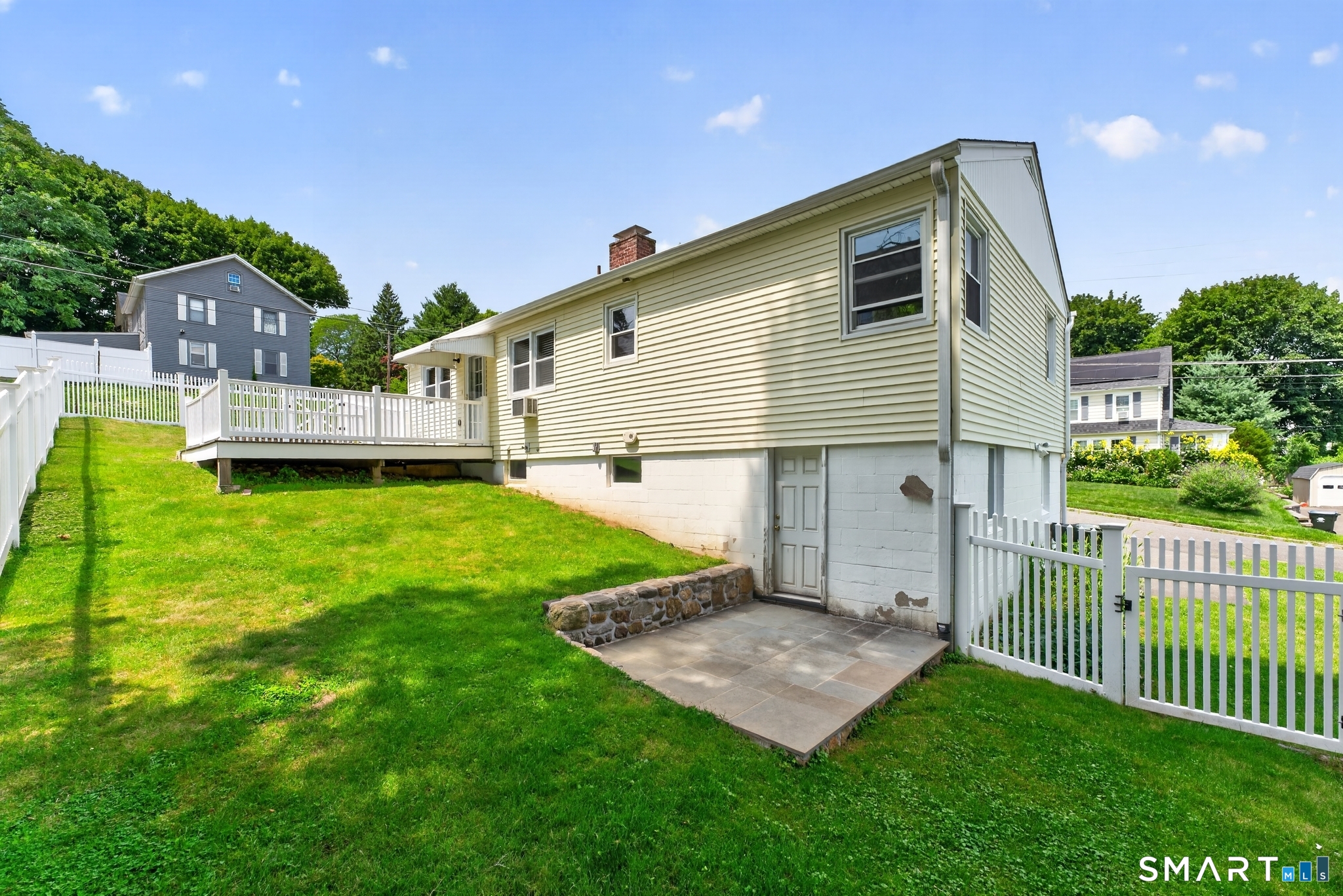10 Seeley Street Danbury CT 06810