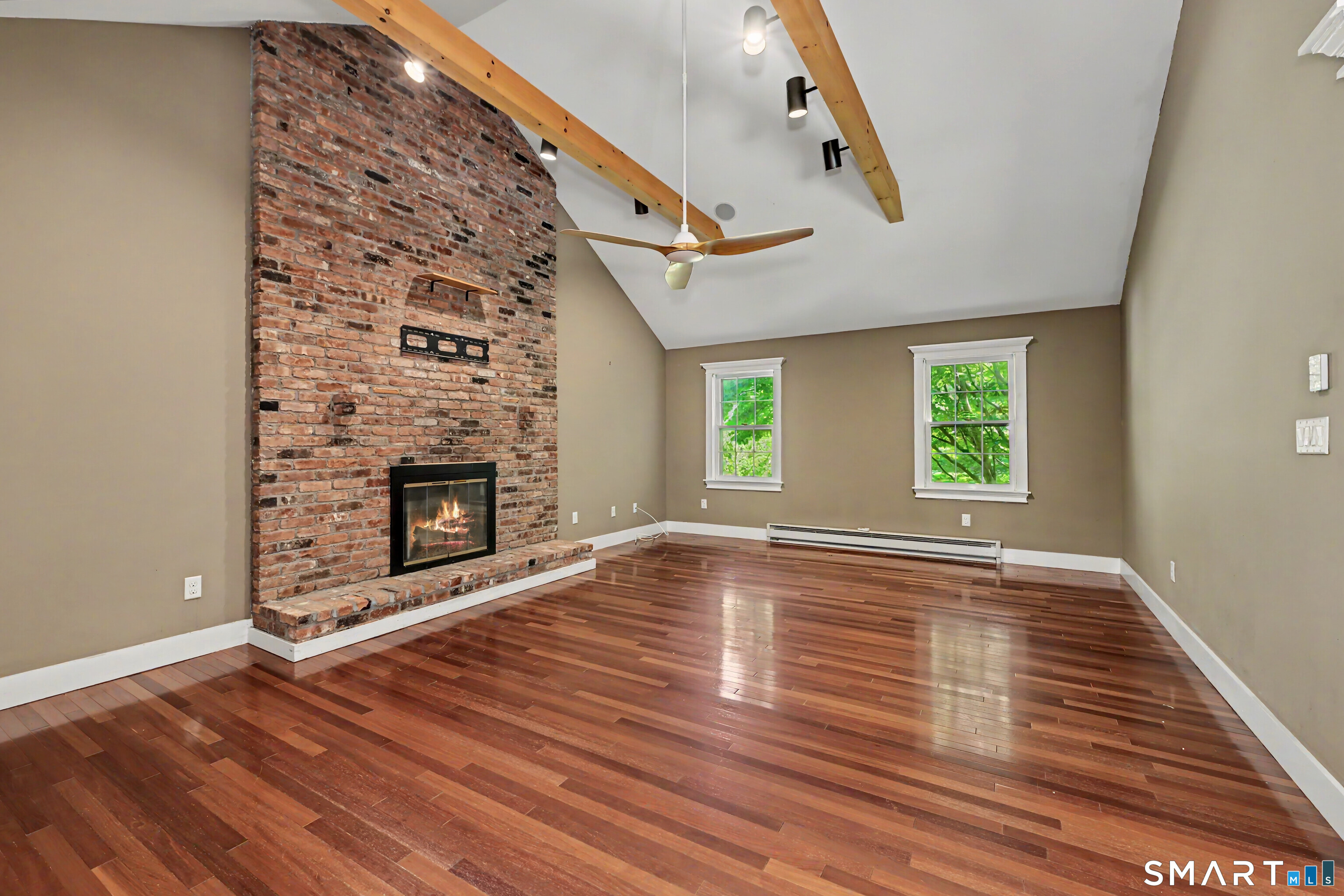 39 Standish Road New Milford CT 06776