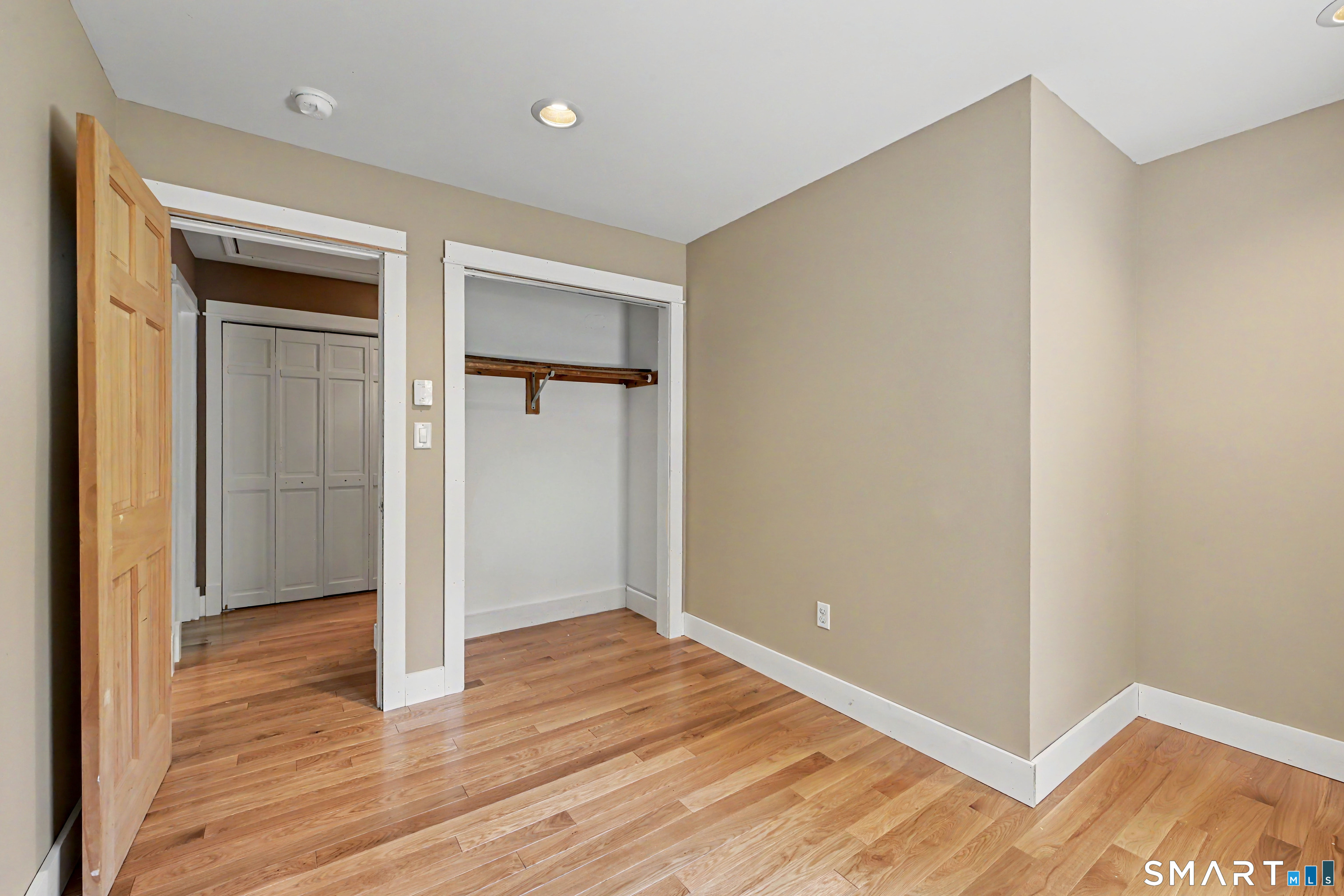 39 Standish Road New Milford CT 06776