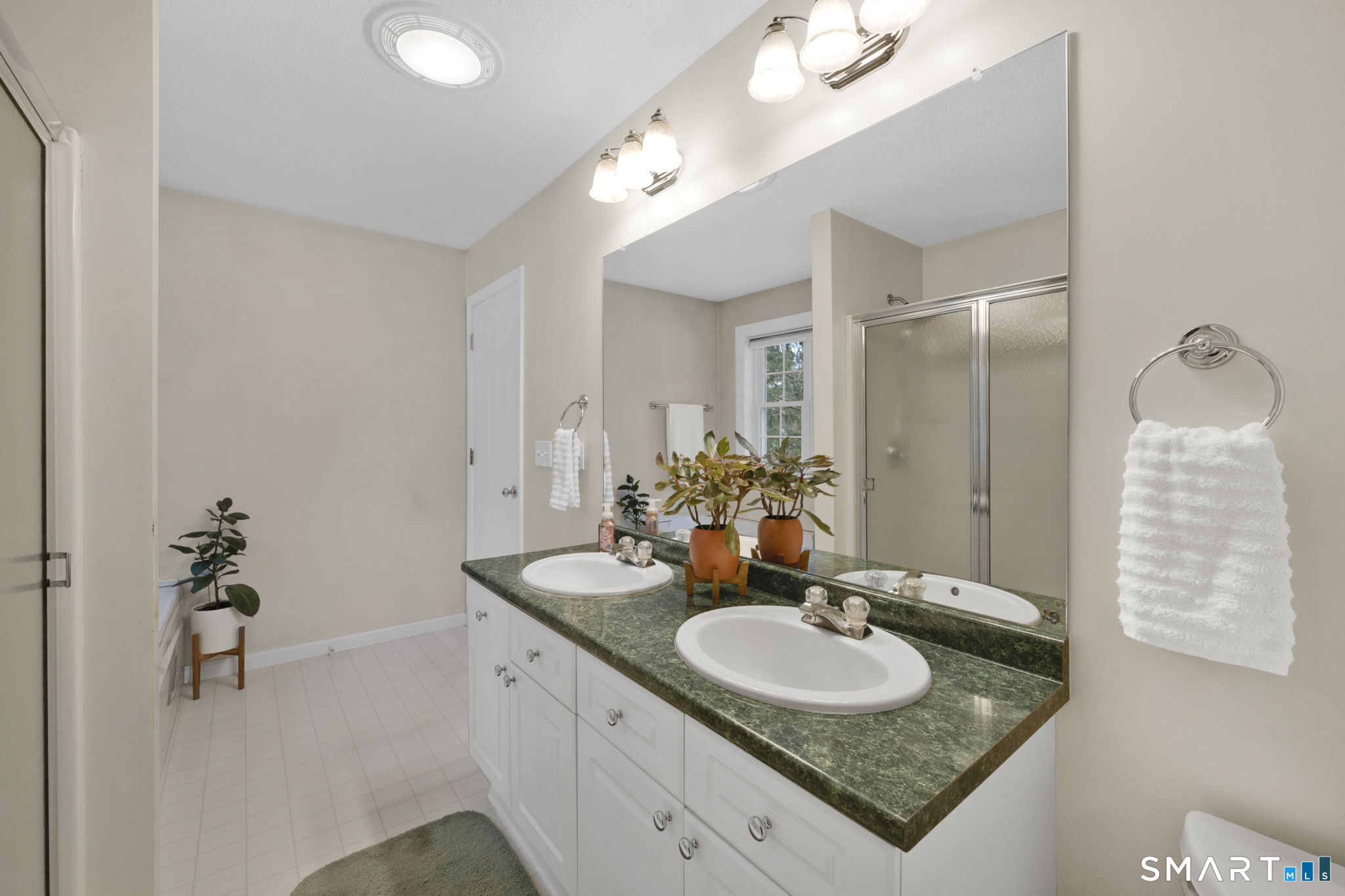 499 Woodmont Drive Coventry CT 06238