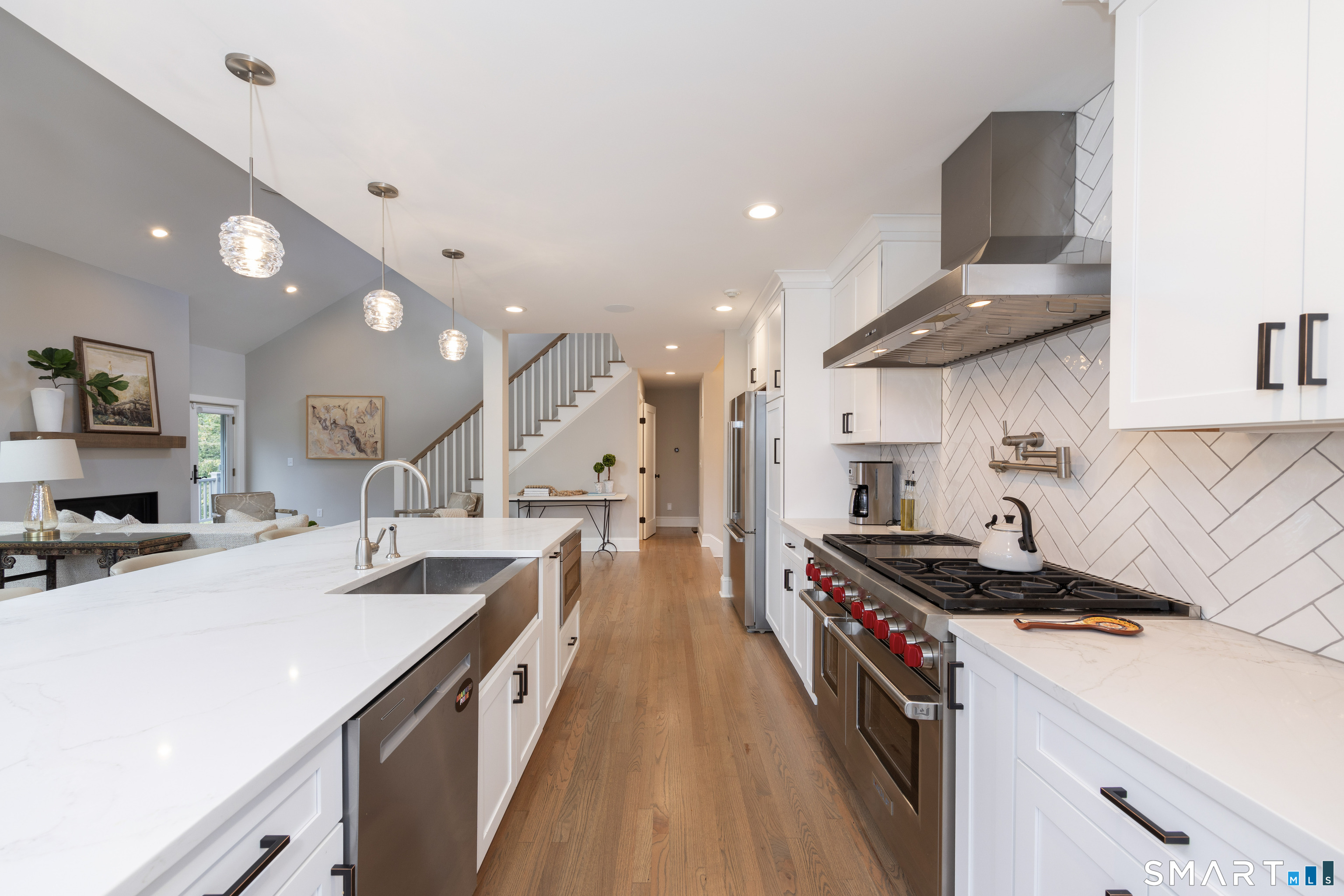 15 Linden Shores Branford CT 06405