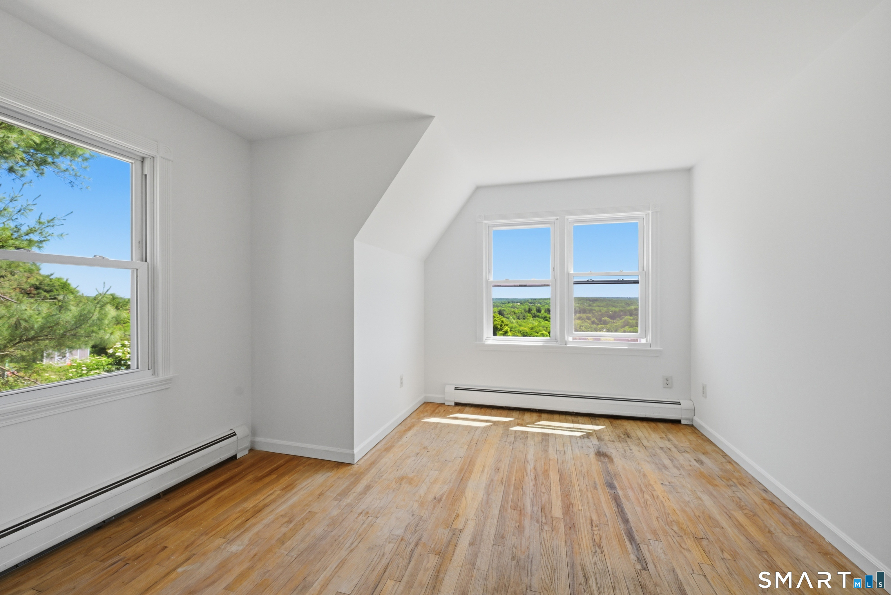 15 Valley View Road Newtown CT 06470