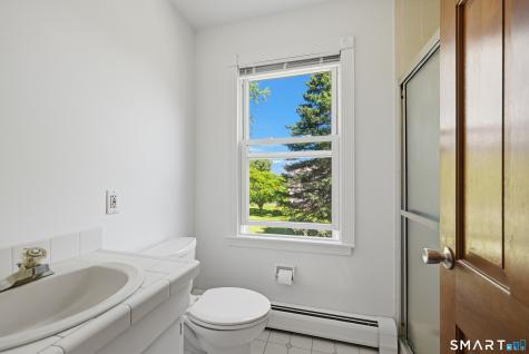 15 Valley View Road Newtown CT 06470