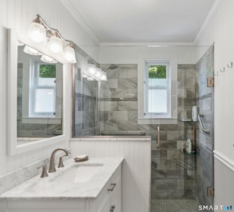 52 Housatonic Drive Newtown CT 06482