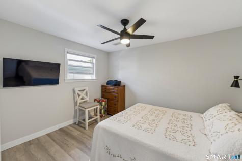 52 Housatonic Drive Newtown CT 06482