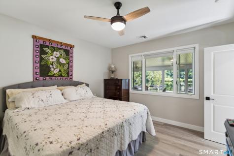 52 Housatonic Drive Newtown CT 06482