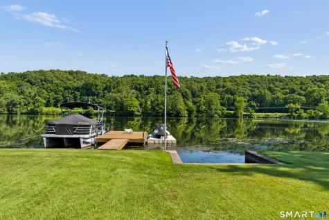 52 Housatonic Drive Newtown CT 06482