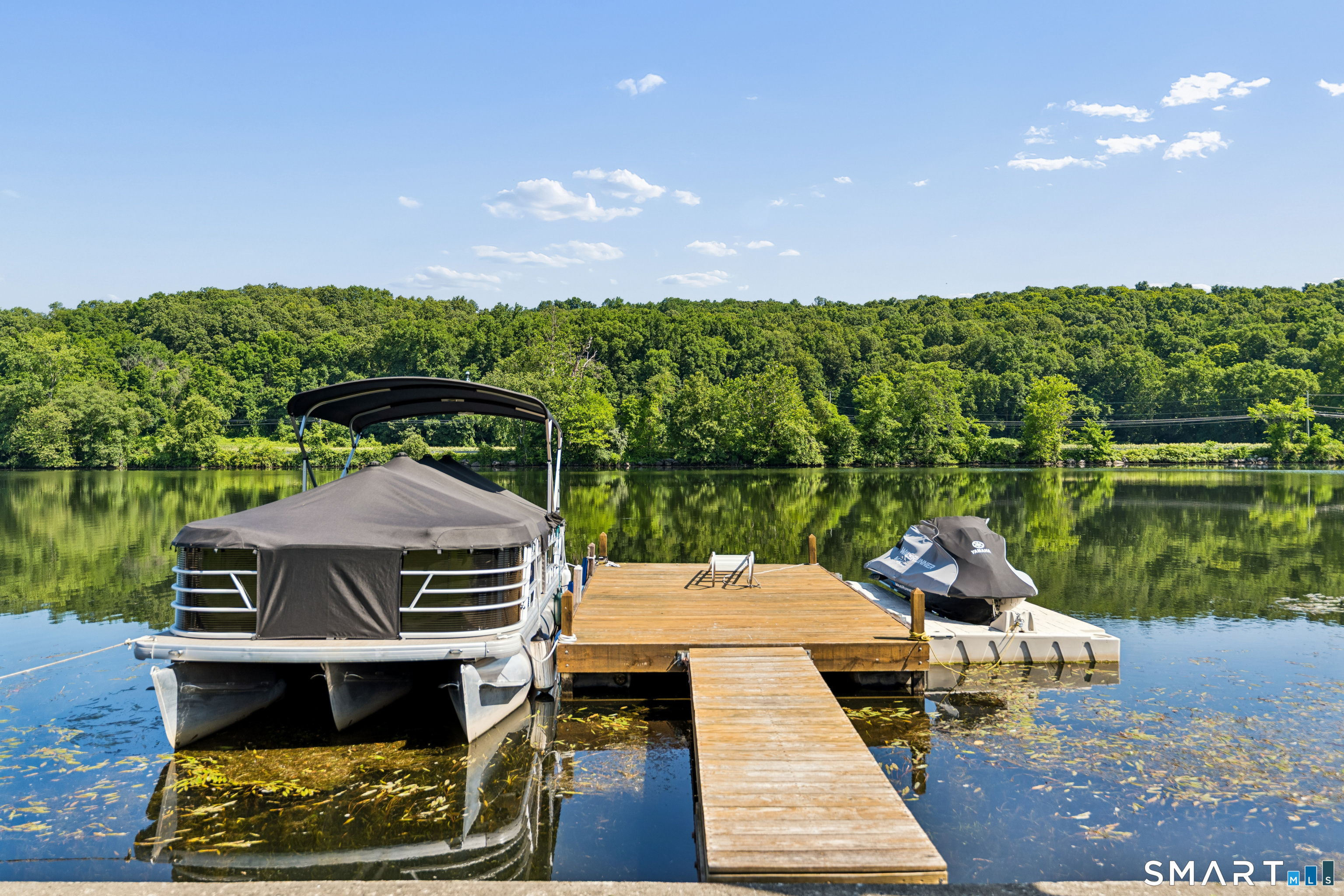 52 Housatonic Drive Newtown CT 06482
