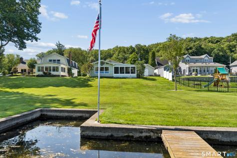 52 Housatonic Drive Newtown CT 06482