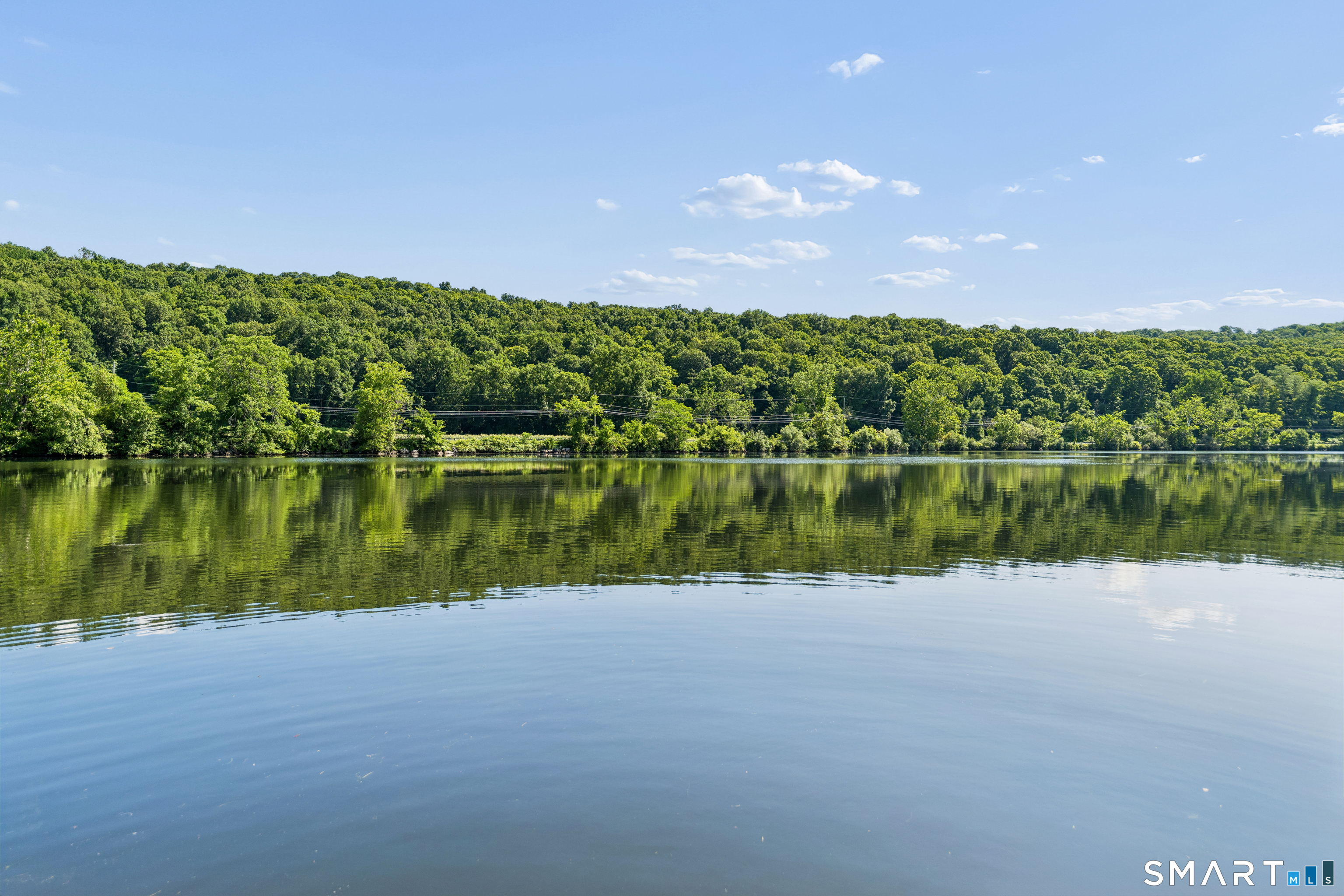52 Housatonic Drive Newtown CT 06482