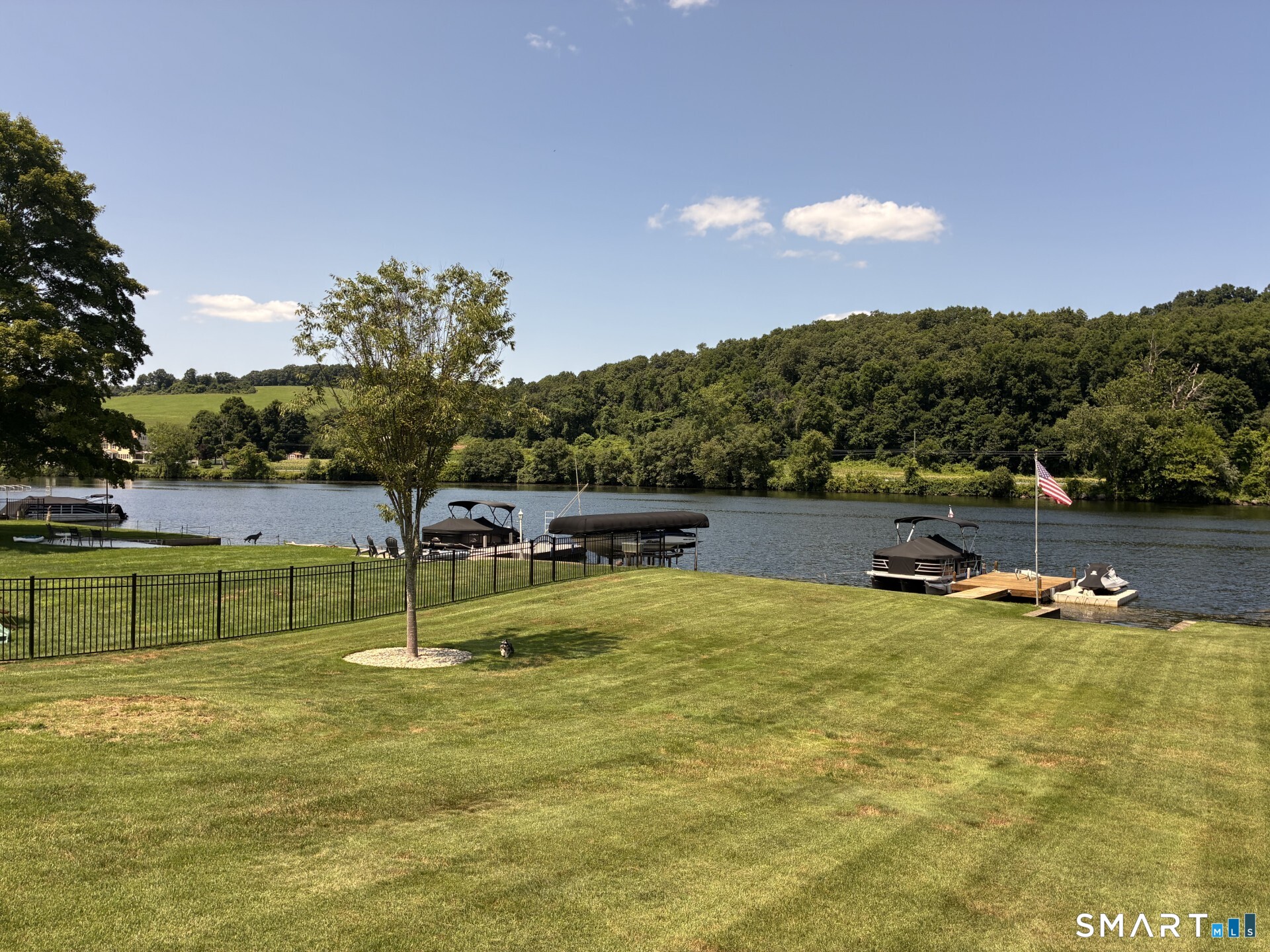 52 Housatonic Drive Newtown CT 06482