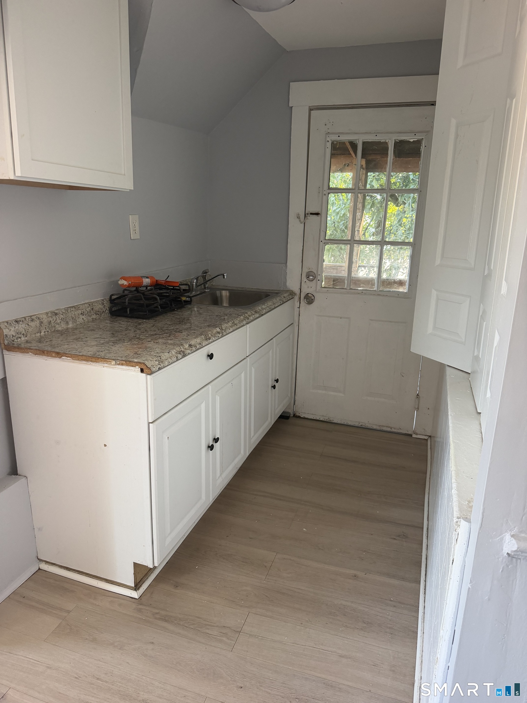 16 Fourth Street Waterbury CT 06708