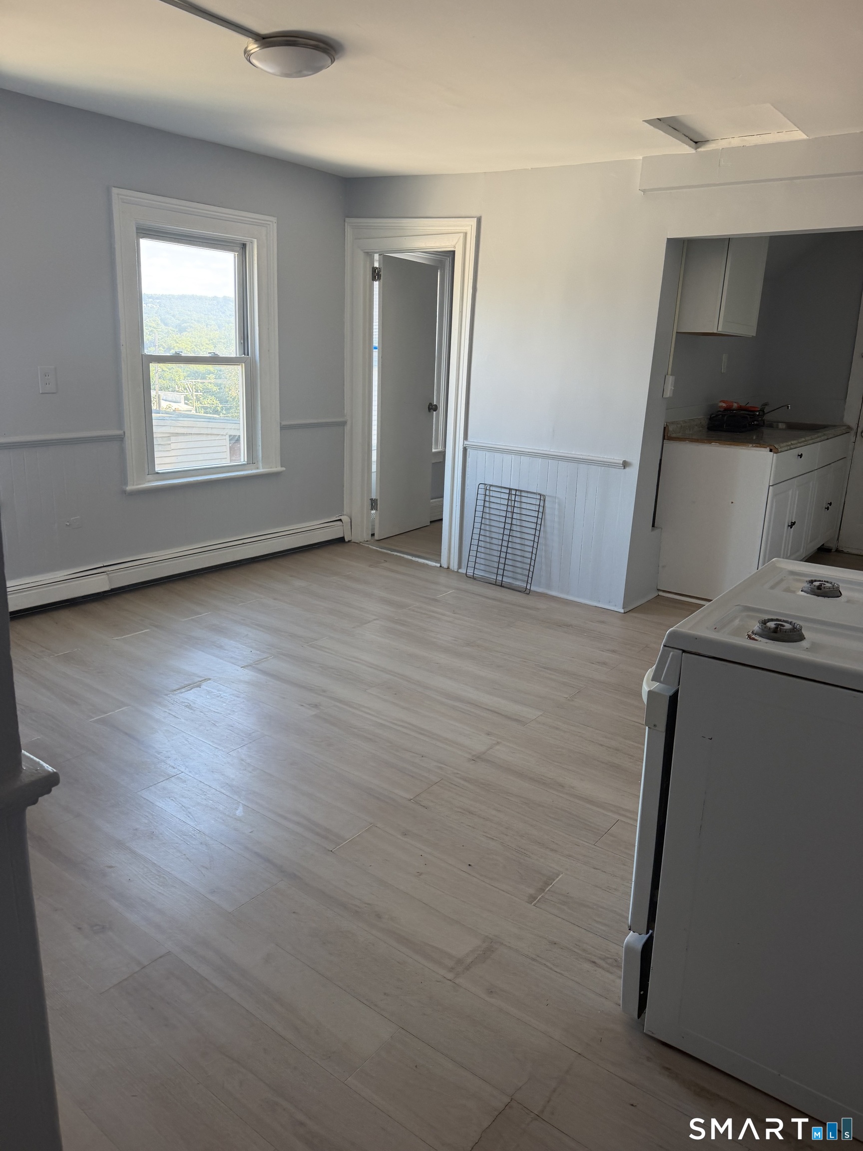 16 Fourth Street Waterbury CT 06708