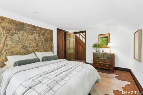 21 Old Highway Wilton CT 06897