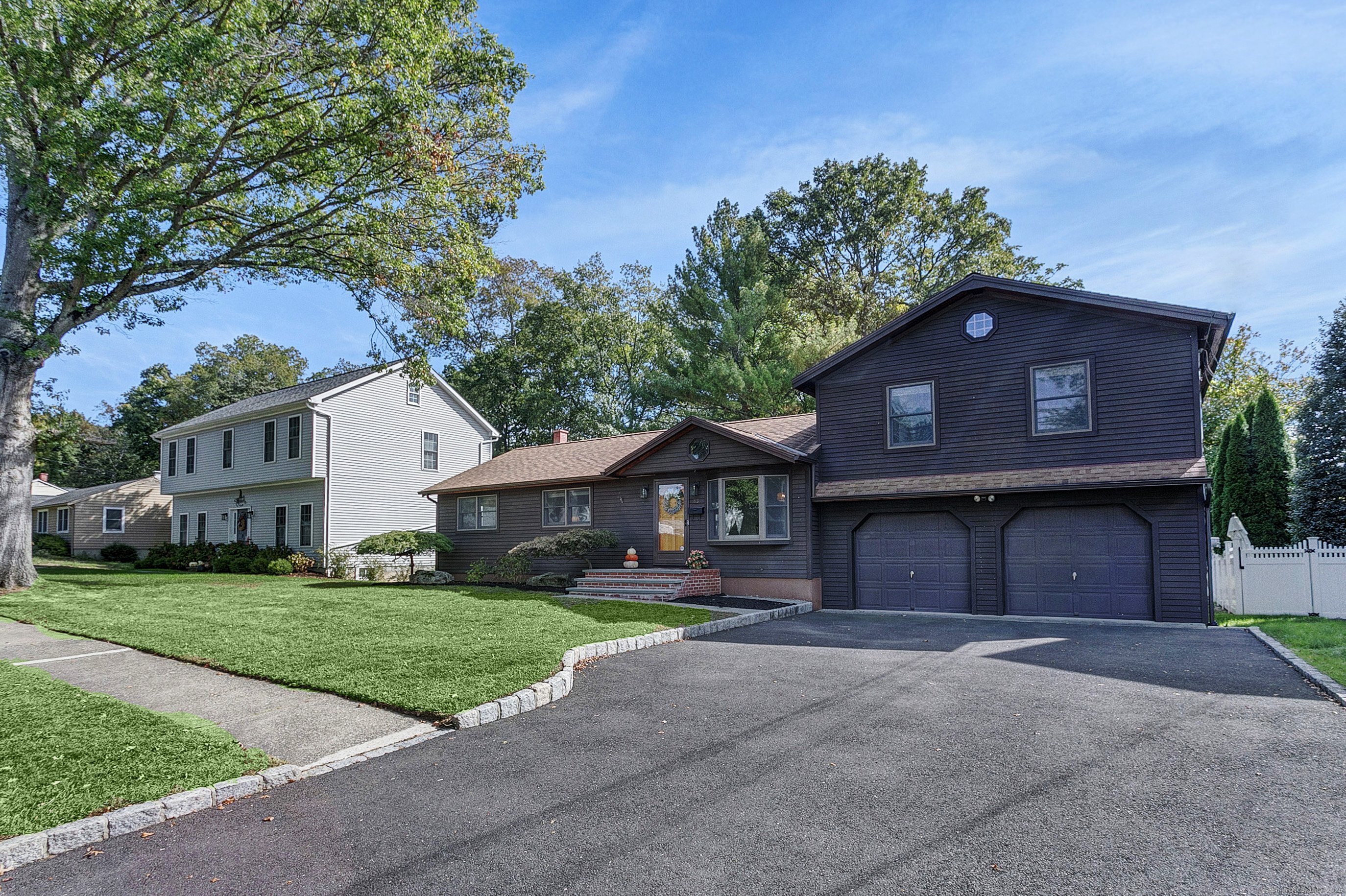 83 Pell Meadow Drive Fairfield CT 06824
